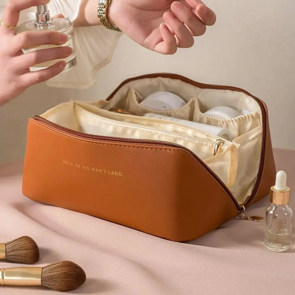 Luxury Travel Makeup Organizer Bag – Cosmetic Toiletry Case with Zipper for Women | Elegant Storage Pouch for Beauty Essentials